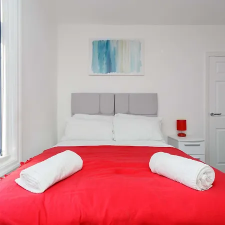 Apartment Copperfield House