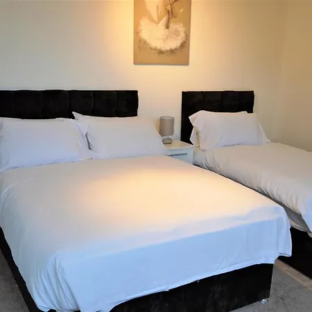 Copperfield House Leeds (West Yorkshire)