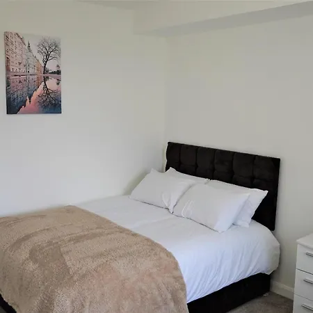Copperfield House Leeds (West Yorkshire)
