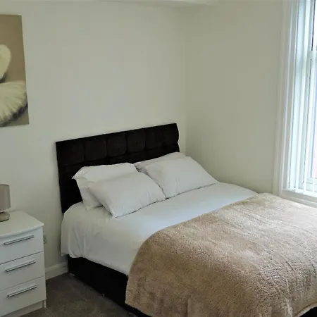 Copperfield House Apartment