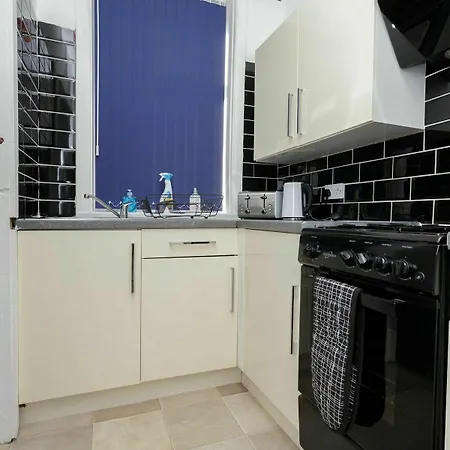 Copperfield House Apartment *